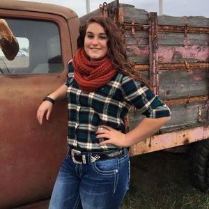 Meet your Posher, Lindsey